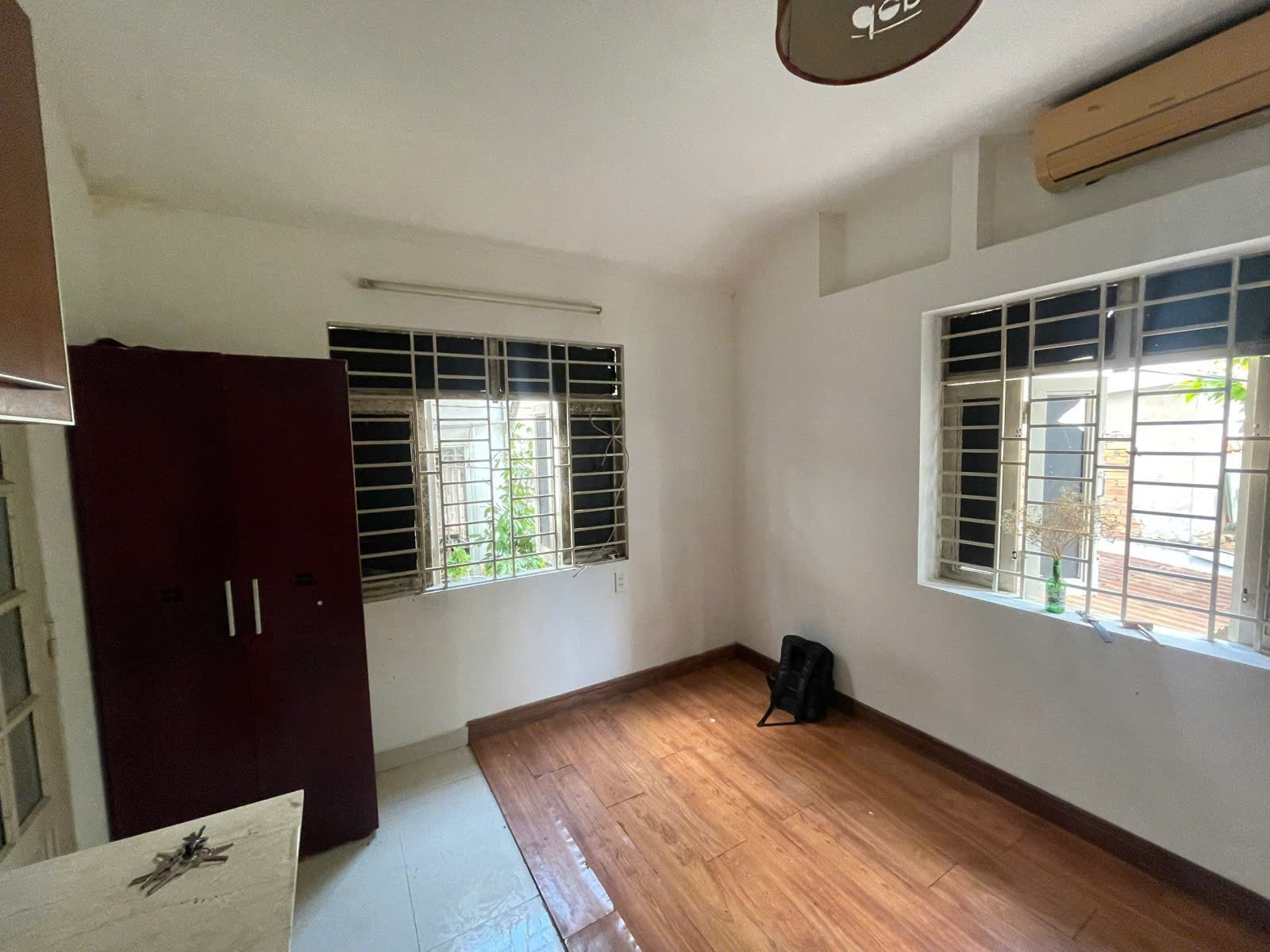 Bán ĐẤT 700m2, 300m2 đất nông nghiệp nằm mặt tiền Phạm Văn Hai Bình Chánh